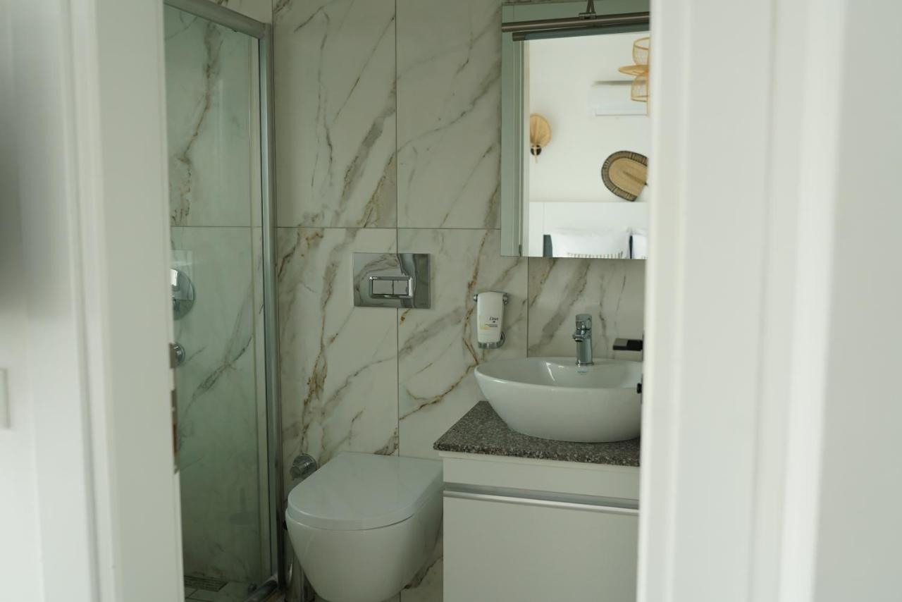 Blue Island Luxury Hotel Adults Only Kas Bagian luar foto
